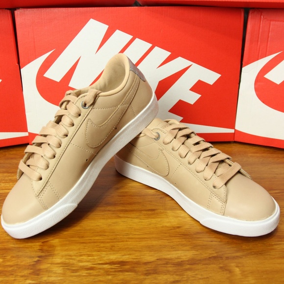 Nike Women Blazer Low SE Premium Vachetta Tan Nude - Picture 6 of 8